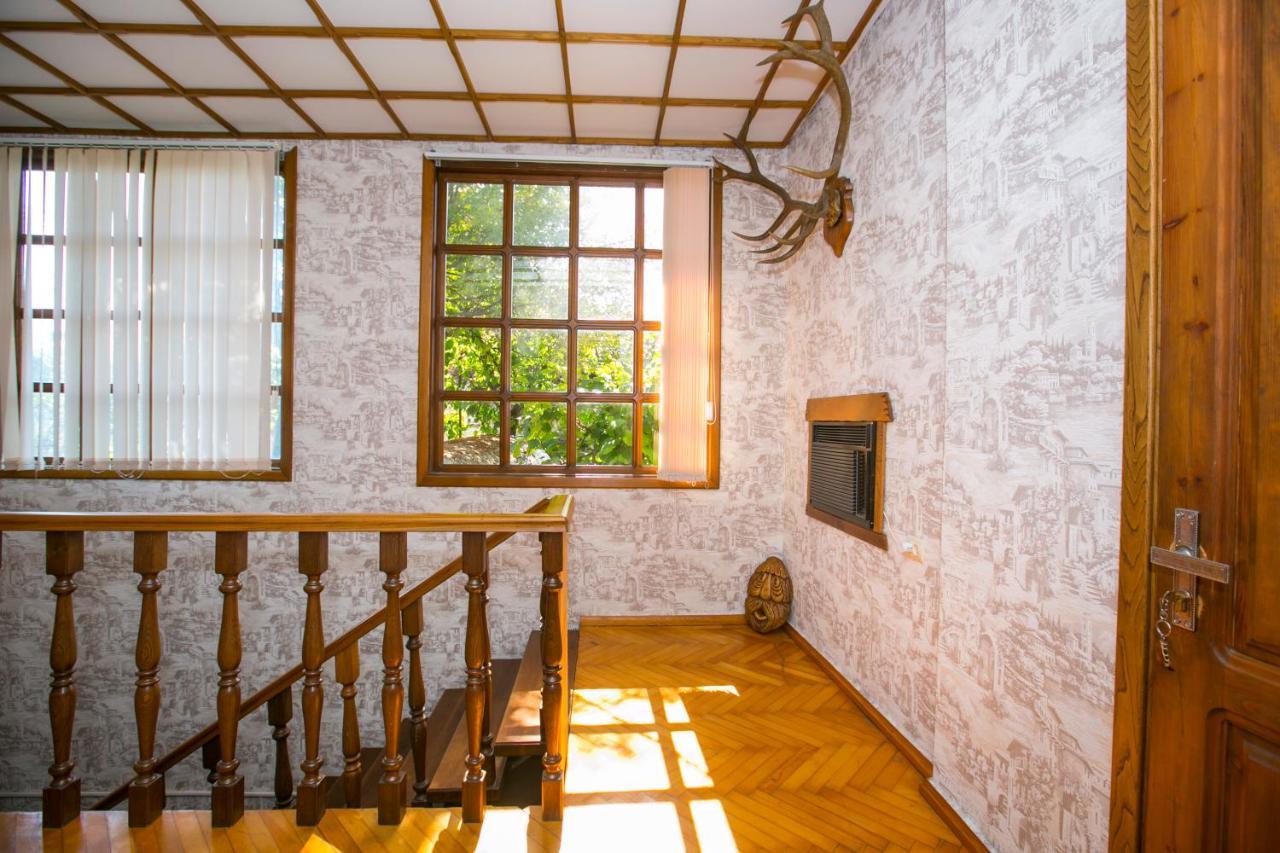 Guest House Lavr Gagra Esterno foto